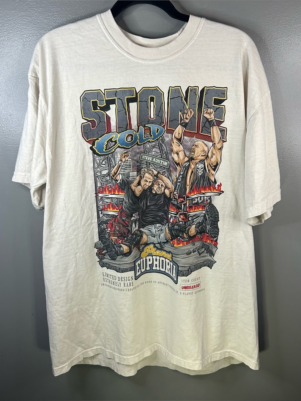 Stone Cold Steve Austin WWE Planet Euphoria Cream Color Graphic Shirt Size XL